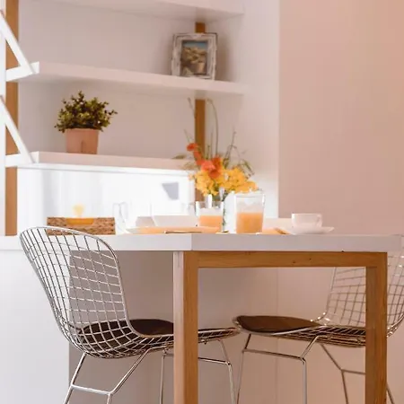 Sunshine Suites Apartment