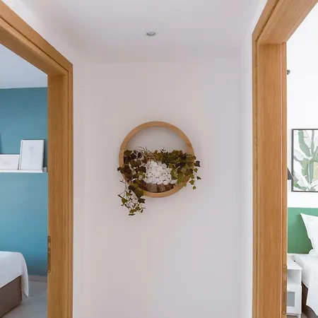 Sunshine Suites Апартаменты Кавала